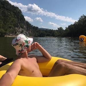 Meet your Posher, Brady